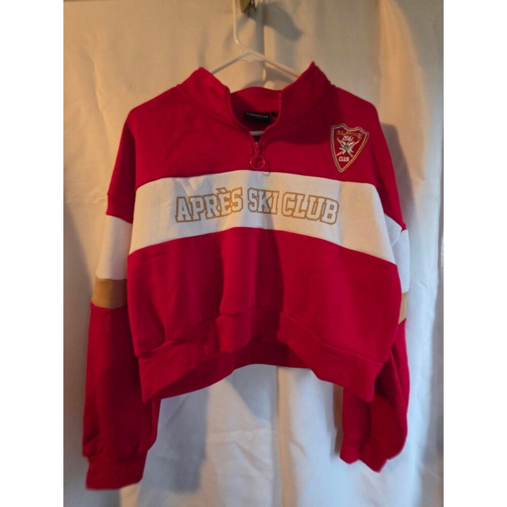 Chemistry Women's Red and White Après Ski Club Sweatshirt